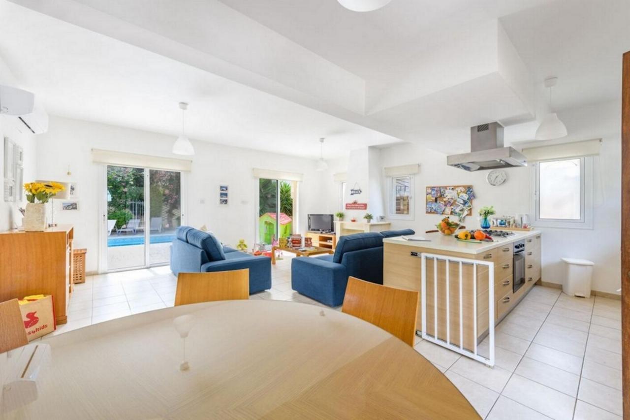 Protaras Villa Athamas Blue Екстер'єр фото